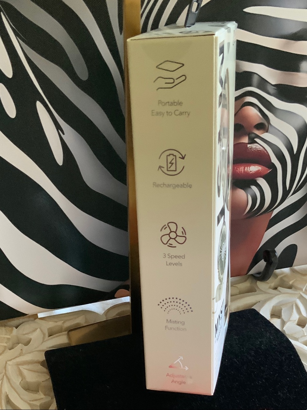 MYST -Rechargeable Misting Portable Fan - White - Picture 3 of 8